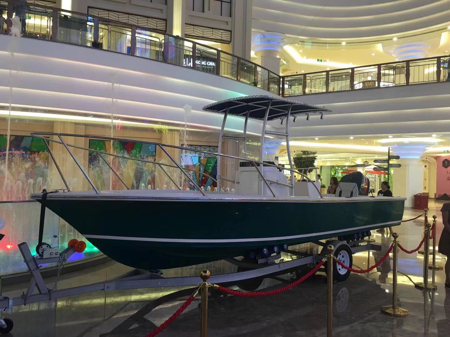 700型玻璃鋼釣魚(yú)艇