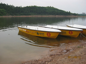 玻璃鋼沖鋒舟600型